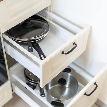 Families & Groups - 3 Bedrooms - 8 Guests Рига