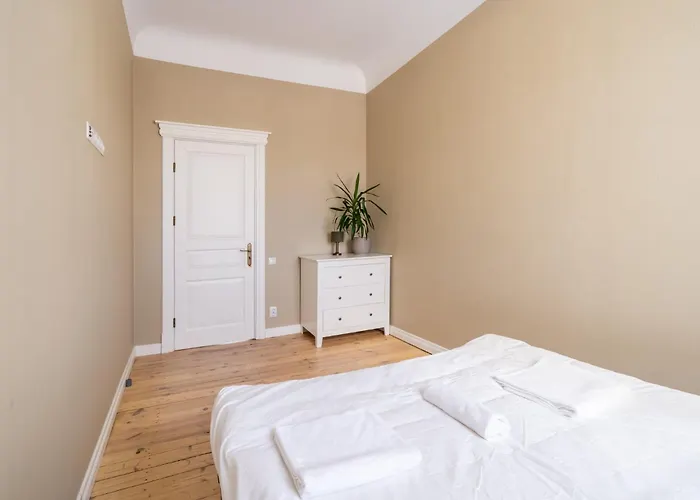 Families & Groups - 3 Bedrooms - 8 Guests Dzīvoklis