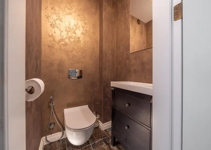 Families & Groups - 3 Bedrooms - 8 Guests Riga